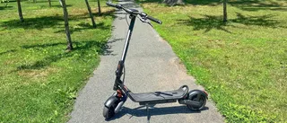  I raced a stranger up a hill on the Apollo Explorer 2.0, and completely smoked his electric scooter 