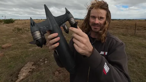  Custom drone makers hit 453mph to (unofficially) break the record for fastest drone on earth — and hand-made sawtooth carbon fiber propellors made all the difference 