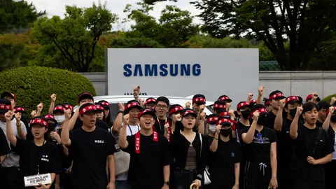 Samsung narrowly avoids 18-day chip strike after last-minute wage deal with 48,000-worker union — tentative deal, subject to workers' vote, suspends billions of dollars worth of potential losses