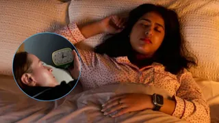  Stress was waking me up at 3 a.m. — until two of the world's best sleep doctors shared 5 fast fixes to lower my cortisol at night 