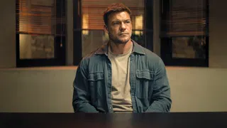  Alan Ritchson does his best John Wick impression in a hyper-violent 'Reacher' season 4 finale 