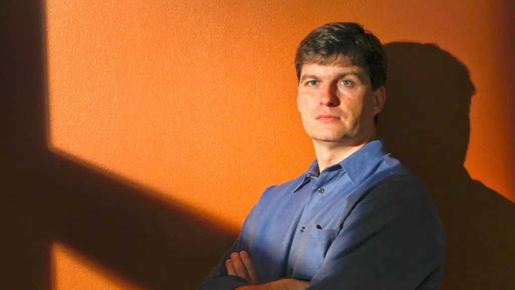 The guy who predicted the housing crisis is calling B.S. on the AI apocalypse — here’s why