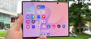  I tested the Samsung Galaxy Z Fold 8, and it's truly like having an iPad mini or a Kindle in your pocket 