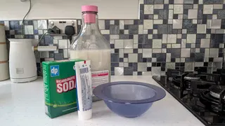 Why are homeowners mixing baking soda, detergent and toothpaste? I put this DIY cleaning hack to the test to find out 