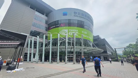 Computex 2026 Day Two Wrap-Up: Intel atones for Arrow Lake, Wi-Fi 8 comes into focus