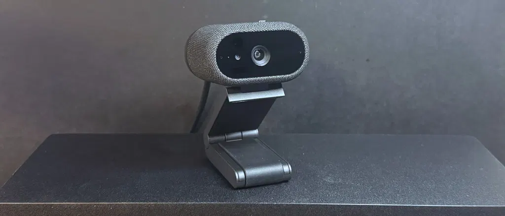 Dell Pro 7 Webcam 4K Review: Sounds surprisingly great