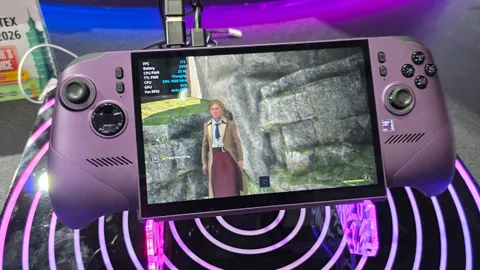 MSI Claw 8 EX AI+ brings Intel Arc G3 Extreme to handhelds — 8-inch, 120 Hz display and new ergonomic grips