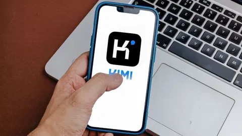 I finally tried Kimi AI — and these 7 beginner prompts helped me unlock its useful features