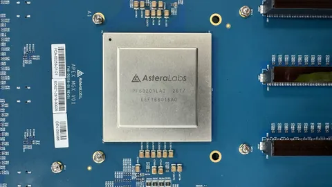 Astera Labs showcases 320-lane PCIe 6.0 switch for vendor-agnostic scaling in data centers — up to 80 accelerators can be scaled up using PCIe alone