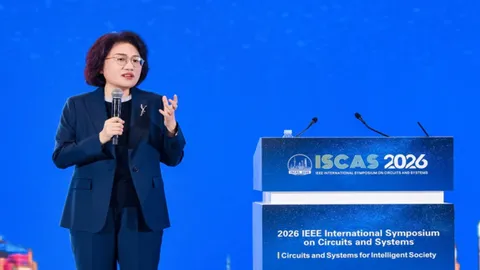  The end of Moore's Law? Huawei unveils new chip architecture, which it hopes can help it cut the gap on Nvidia and TSMC 