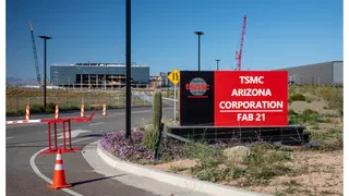  US chip fabs face massive 157,000 worker shortfall, mere 3% of US engineering grads enter chipmaking — despite six-figure salaries, US chip manufacturers are in dire need of engineers and technicians 
