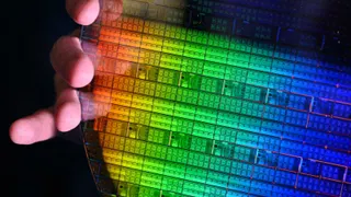  Intel patent outlines embedding MicroLEDs directly into CPU package to light up wording or work as an 'extra asethic component' 