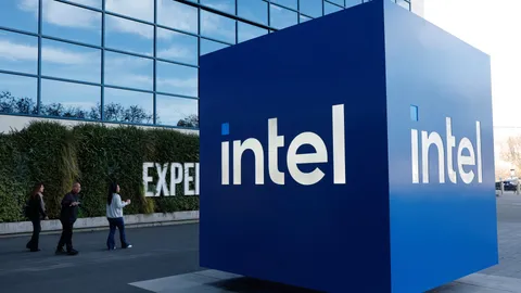 Intel leans on LPDDR5X to dodge global HBM crisis, leaked Crescent Island AI GPU pics reveal massive Xe3P core — chip sidesteps HBM shortage with 160GB of cheaper memory