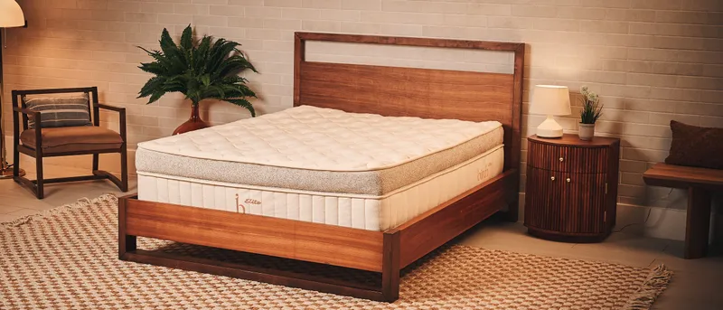  Review: The Birch Elite Natural latex mattress kept me cool during a sweltering heatwave, but there are some big drawbacks I can't overlook 