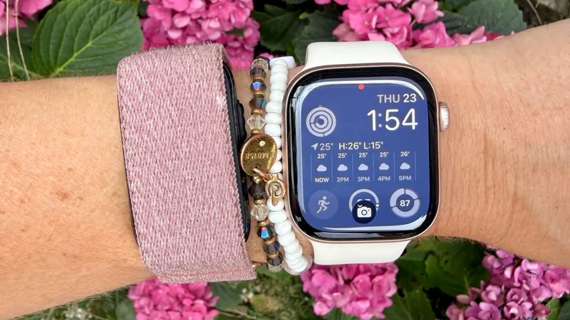  I walked 5,000 steps with the Garmin Cirqa vs Apple Watch 11. Here’s which came out on top 