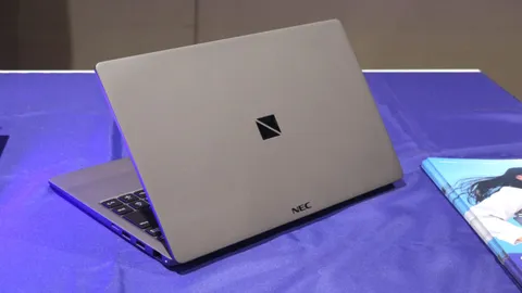 Japan just got a 999g laptop with a 30-hour battery — and you probably can’t buy it
