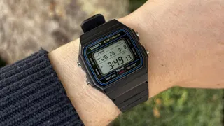  Casio’s F-B100W smartwatch launches in the US after selling out in Japan 