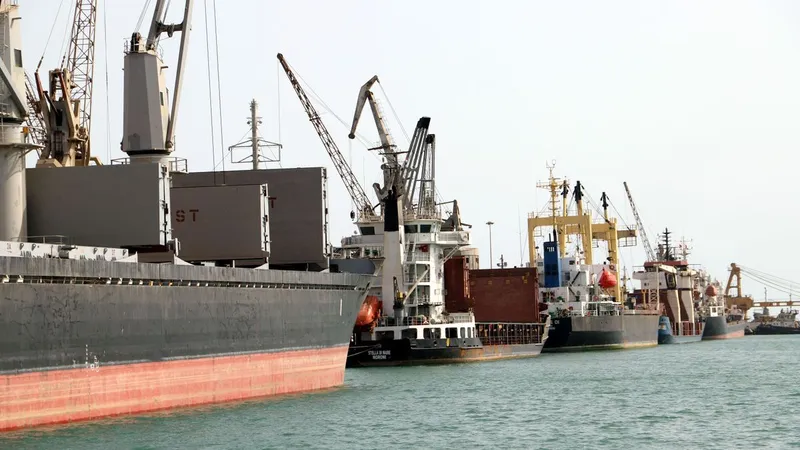 Jemen: Saudi-Koalition bombardiert Huthi-Ziele nach Angriff auf Schiff