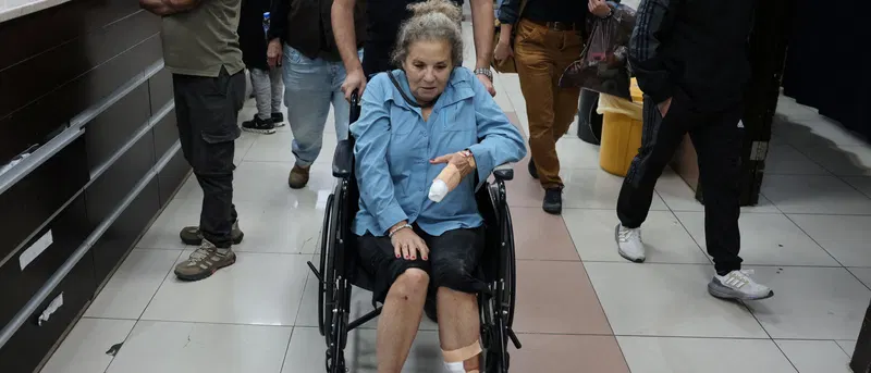 ‘I’m Going To Die’: Video Shows Israeli Settlers Brutally Attacking WaPo Journalist, Beating Her With Clubs