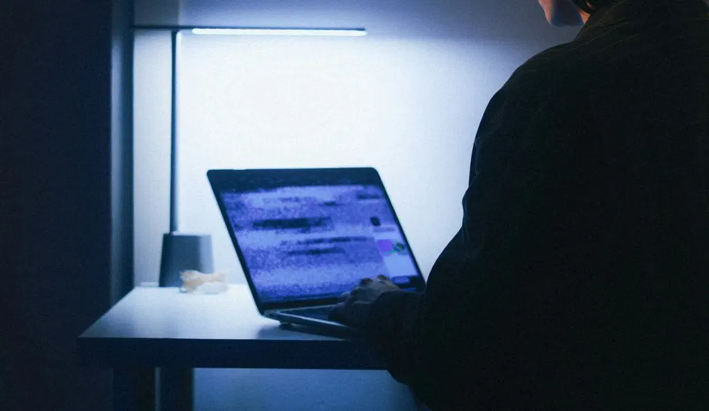 ShinyHunters hijacked the dark web site of cybercrime gang Cl0p, set an eight-figure extortion demand, describing the amount as "2.333%" of Cl0p's net worth (Alexander Martin/The Record)