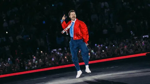 See the Setlist for Harry Styles’ “Together, Together” Tour Kick-Off