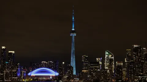 Drake Used Millions of Dollars’ Worth of Equipment to “Ice Out” CN Tower for New Albums