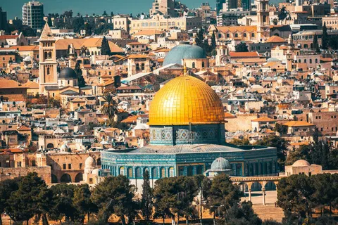 Elliot Keck: How the Green Party will use our town halls to attack Israel