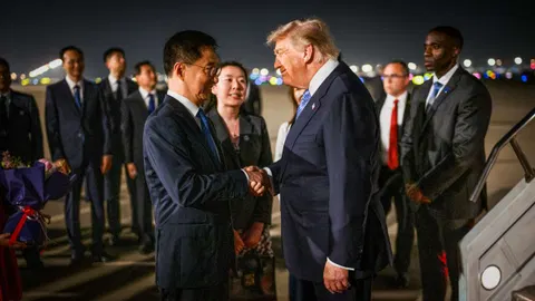 Why Has Trump Stopped Selling Weapons to Taiwan?