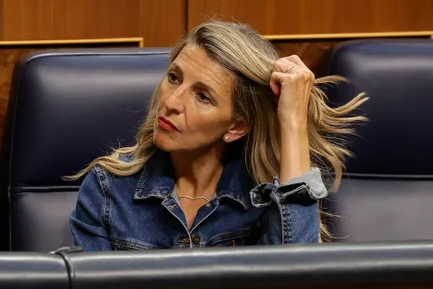 Yolanda Díaz arranca su campaña internacional con las grandes reformas atascadas y un nuevo frente abierto con Bruselas