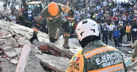 Mexican rescuers in Venezuela call it one of the largest tragedies they have faced