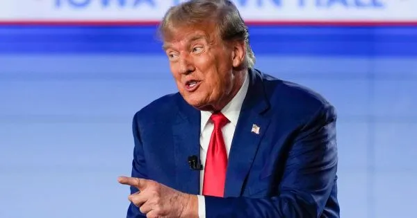 Trump asks the Supreme Court to allow his mail-voting restrictions before the midterms