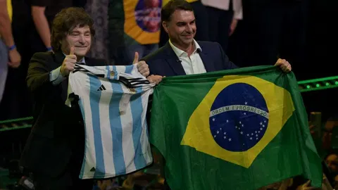 Brazil recalls ambassador to Argentina over Milei's 'insults' at Bolsonaro rally