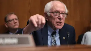 Bernie Sanders Shows There’s a Big Problem With Trump Renaming AI to ‘Super Intelligence’