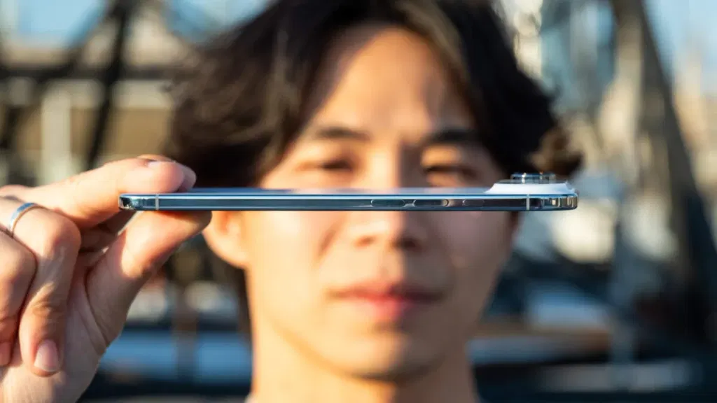 Looks Like the iPhone Air 2 Will Be Even Thinner Than the Original