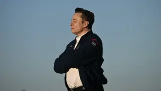 Elon Musk Eyed as Investor in Paramount’s Disastrous Takeover of Warner Bros: Report