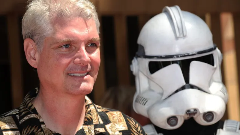 Tom Kane, Iconic ‘Star Wars’ and ‘Powerpuff Girls’ Voice Actor, Has Died