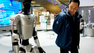 White House Bans Foreign Humanoid Robots in Bid to Slow China’s Tech Explosion