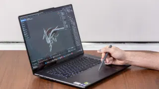 Lenovo Pro 9i 16 G11 Aura Edition Review: A Pretty Screen Stuffed Into an Ugly Laptop