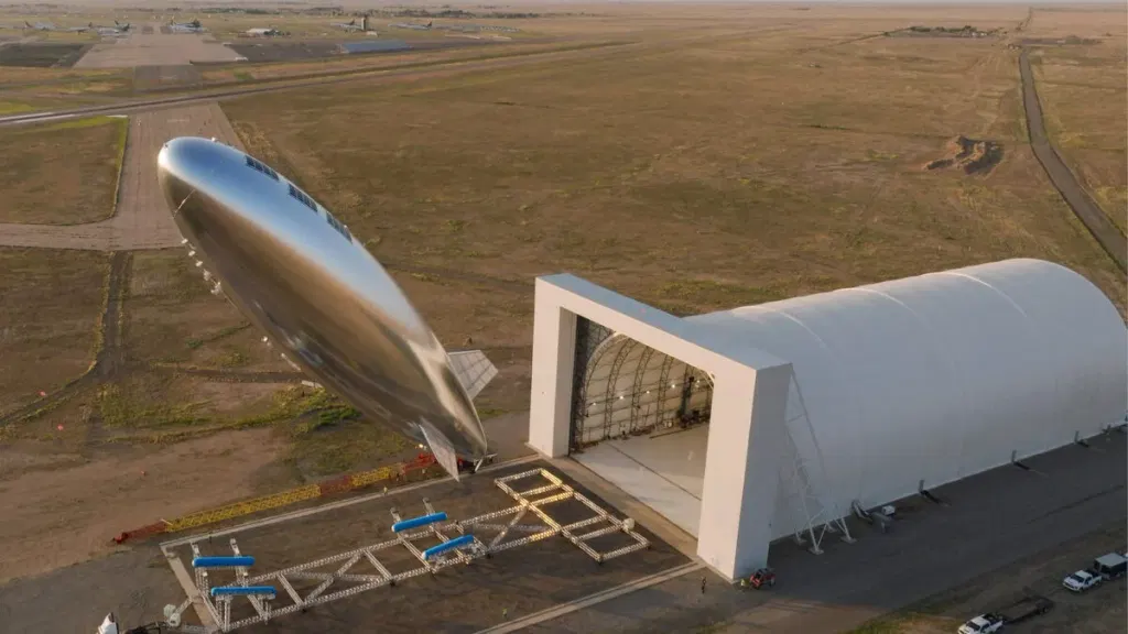 This ‘Cell Tower in the Sky’ Just Completed a Record-Breaking 18,641-Mile Round Trip to Japan