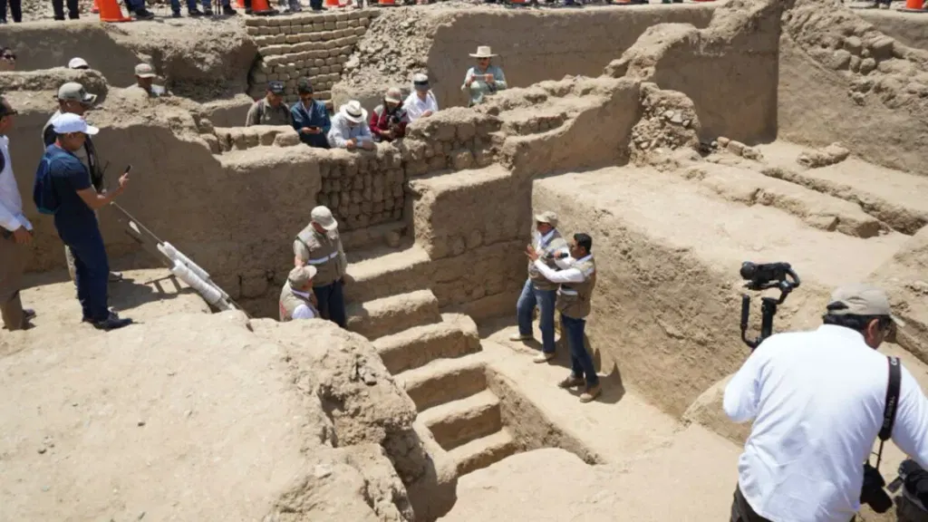Archaeologists Just Opened a Pre-Incan Tomb Sealed for 600 Years. Here’s What They Found
