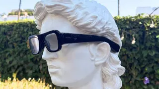 Do Snap’s Beefy AR Glasses Actually Bend Your Ears?