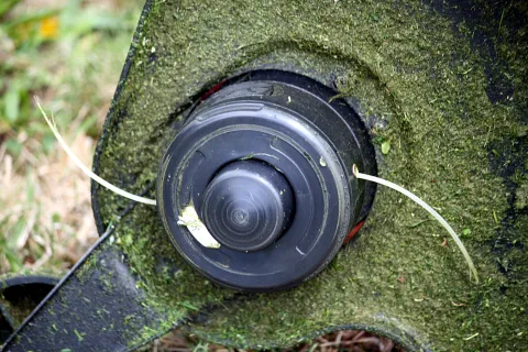 Tech in Plain Sight: The Mechanics of String Trimmers