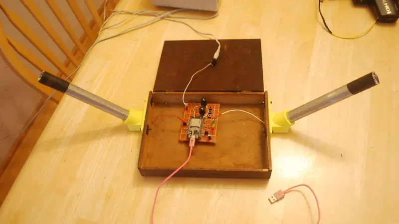 Easy Theremin Uses ESP32