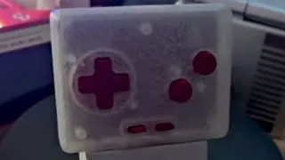 A Compact Game Controller For Your Phone