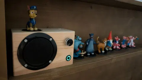 Child-Friendly Music Player Uses RFID