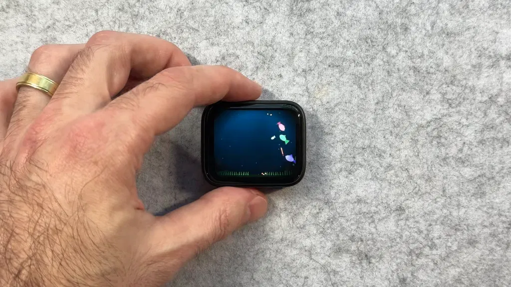 A Pocket-Sized Digital Fish Tank