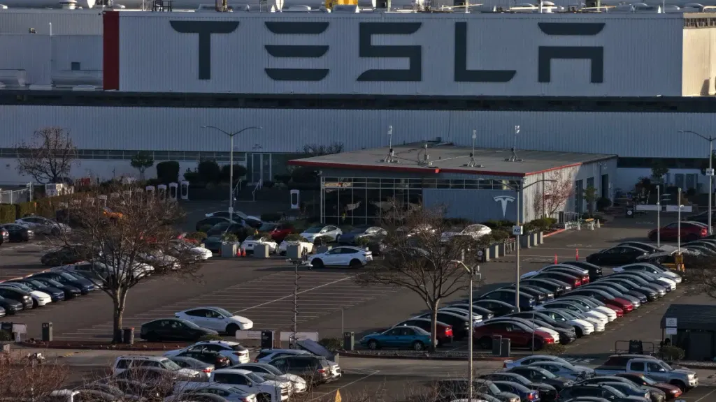 Tesla employees accuse supervisors of using racist slurs. The company doubled down in court.