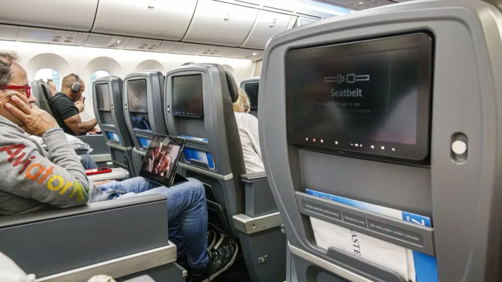Window or aisle? American Air app makes it easier to slide into your preferred seat