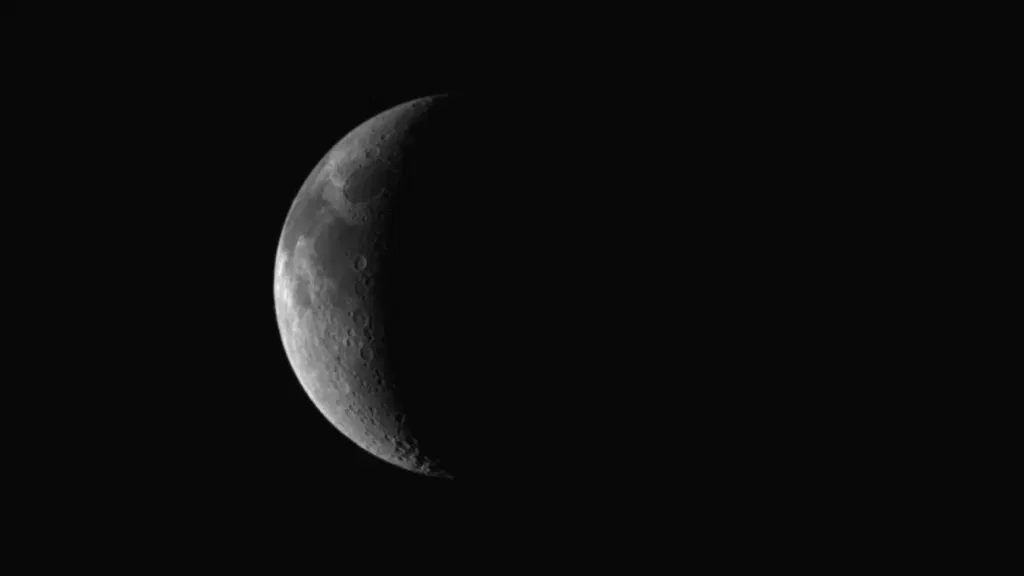 European spacecraft snaps stunning views of home and the moon