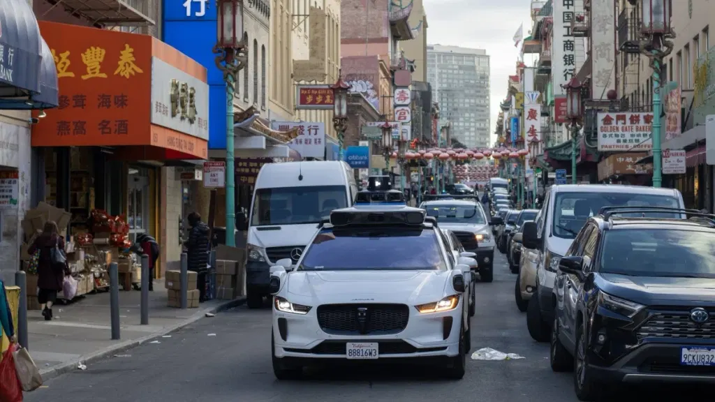 Waymo now offering transit rewards to riders